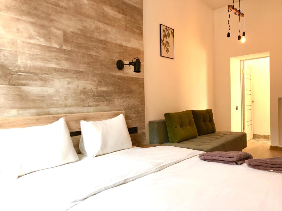 Romantic Apartments-In Center 8 7A Lviv Exterior photo
